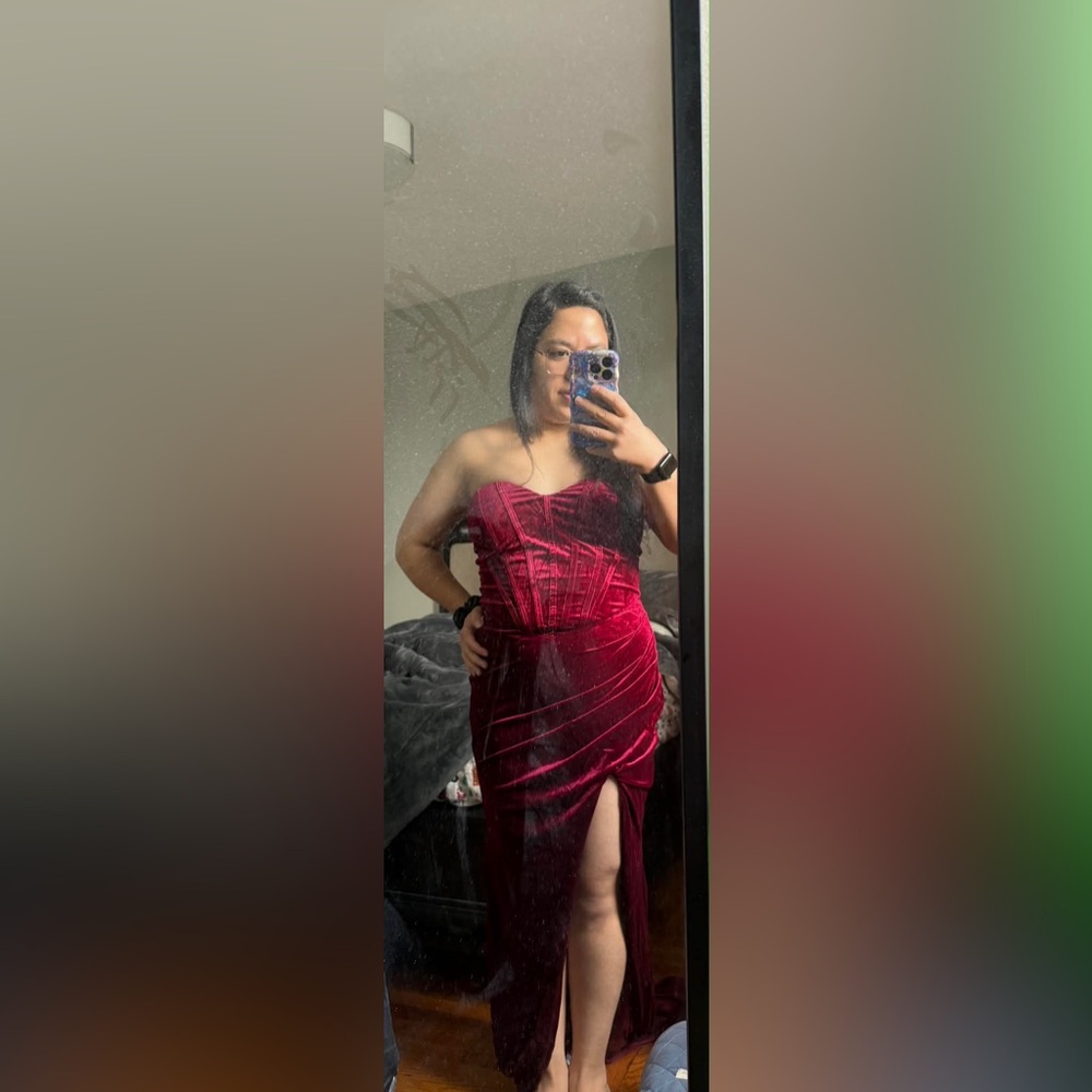Fashion Nova Strapless Burgundy Velvet Dress